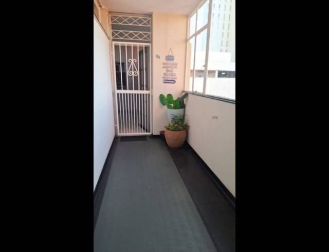 3 BEDROOM APARTMENT FOR SALE IN NORTH BEACH